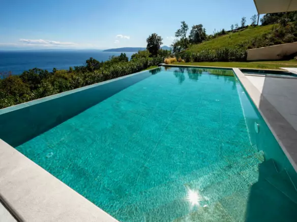6-bedroom Villa In Mošćenička Draga, Croatia (453 M²)