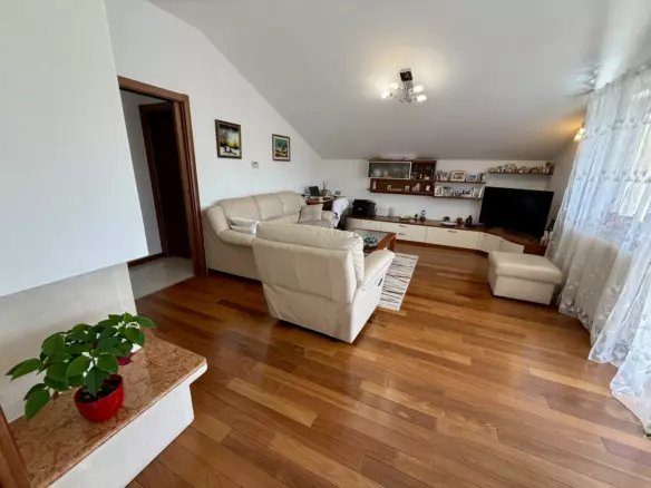 2-bedroom Apartment In Drenova, Croatia (92 M²)