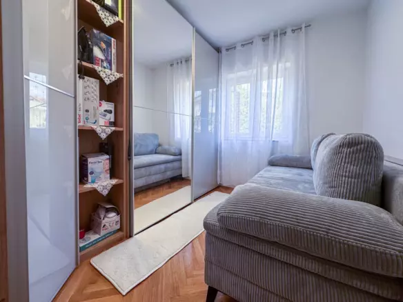 2-bedroom Apartment In Srdoči, Croatia (64 M²)