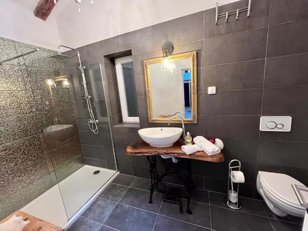 2-bedroom Apartment In Centar, Croatia (122 M²)