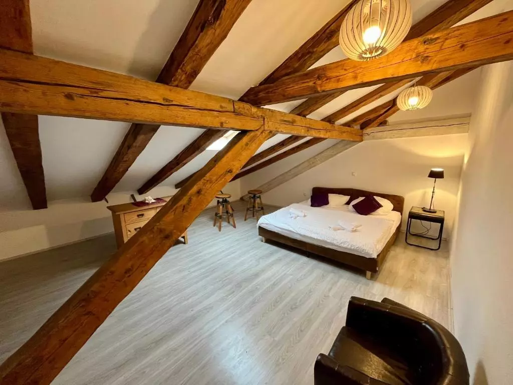 2-bedroom Apartment In Centar, Croatia (122 M²)