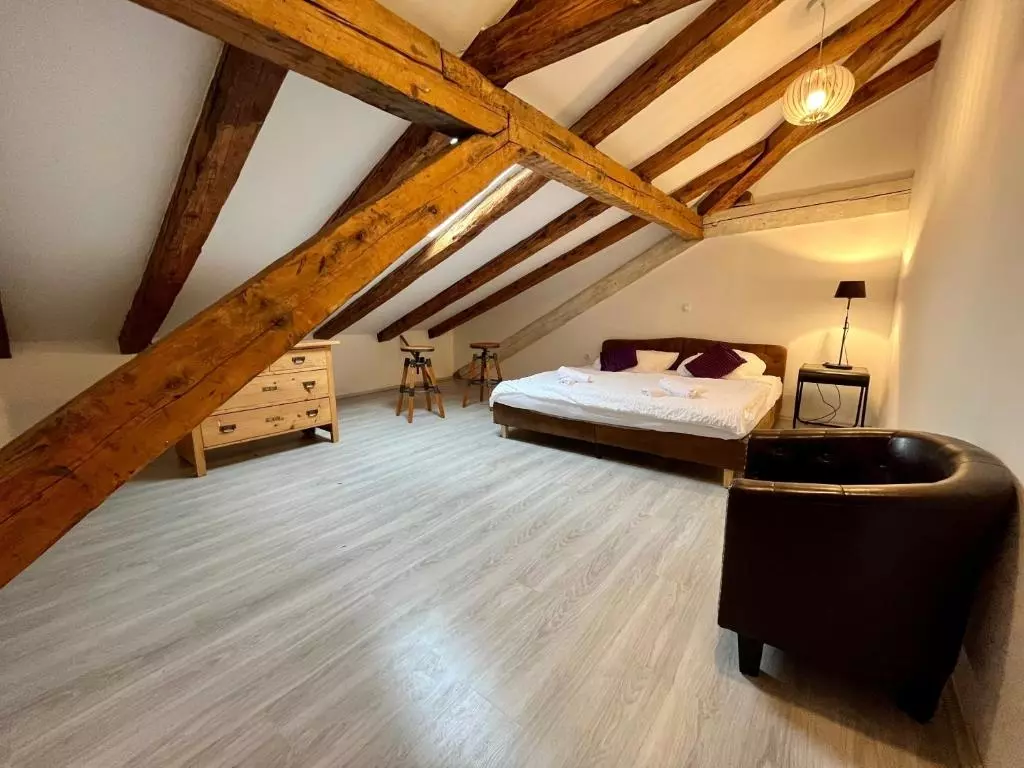 2-bedroom Apartment In Centar, Croatia (122 M²)