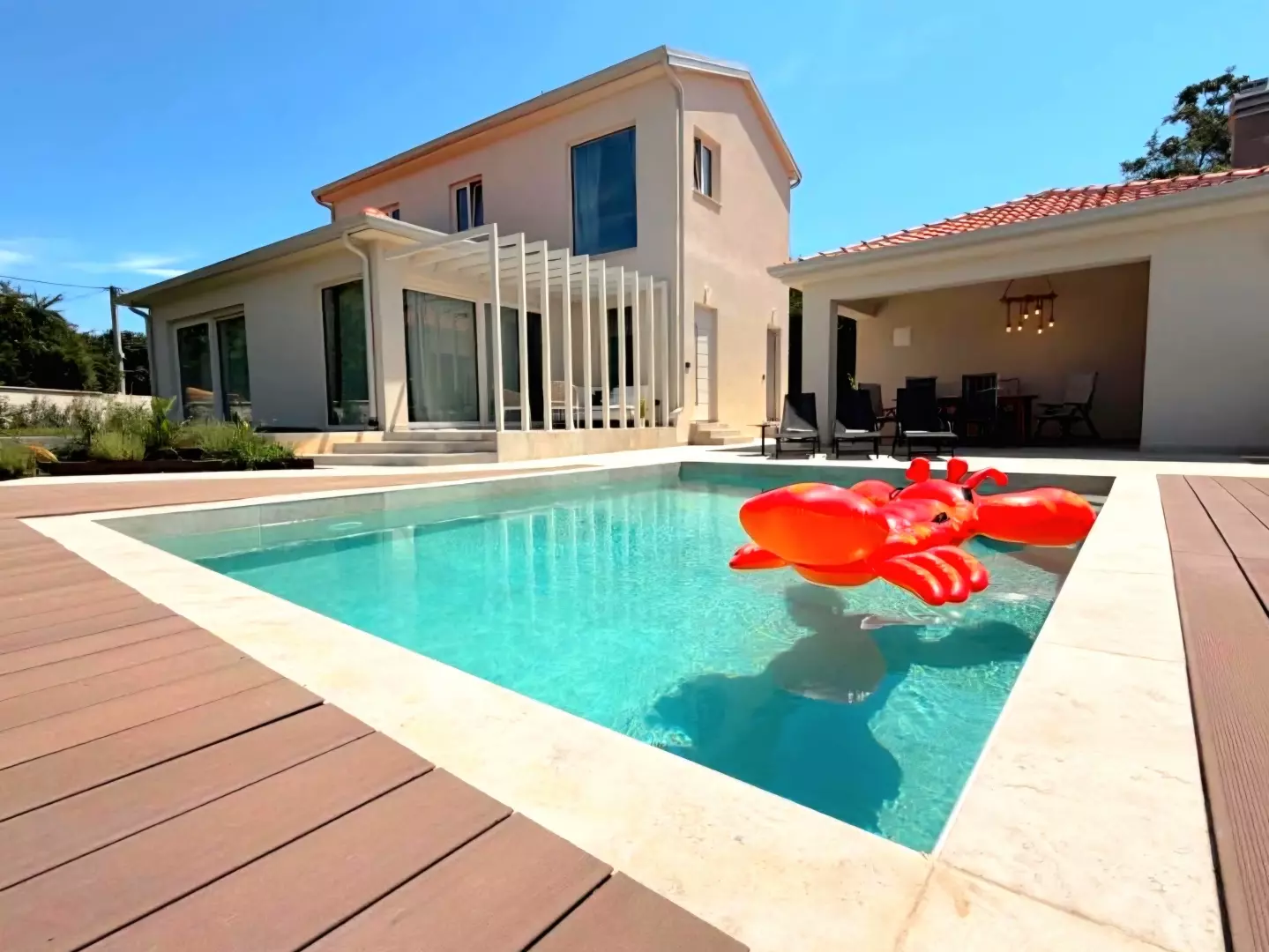 4-bedroom Villa In Tar, Croatia (180 M²)