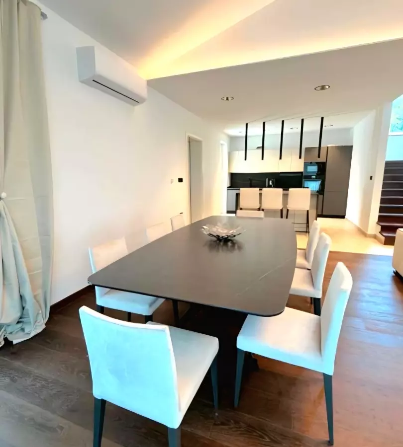 4-bedroom Villa In Tar, Croatia (180 M²)