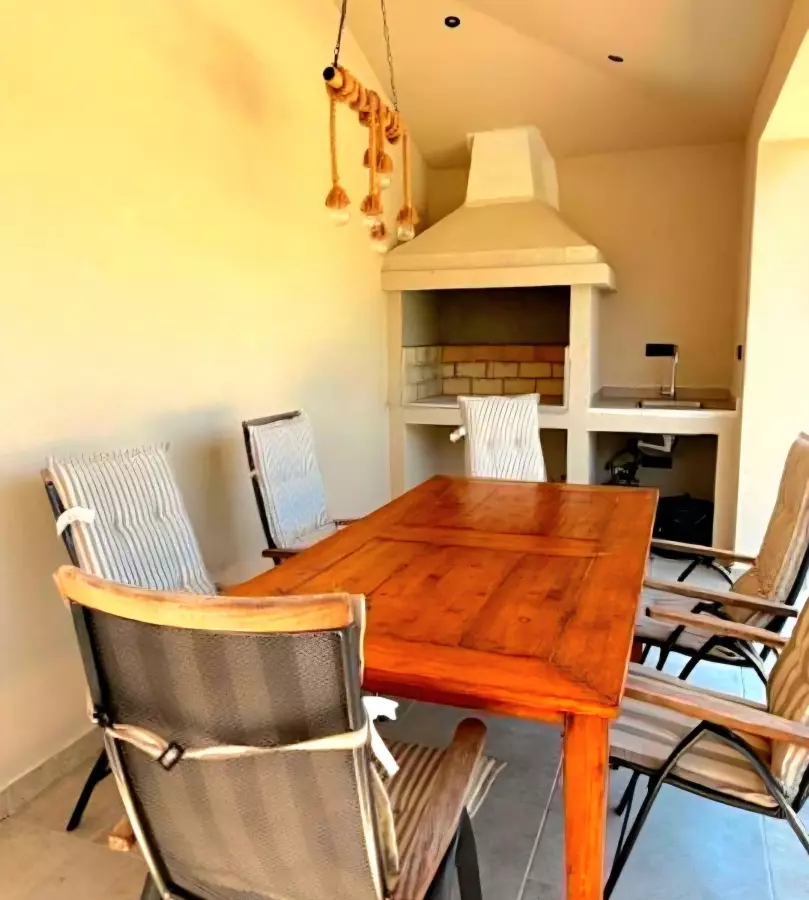 4-bedroom Villa In Tar, Croatia (180 M²)