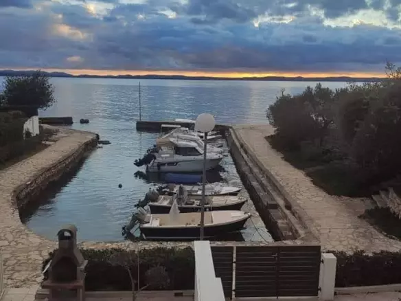 2-bedroom Apartment In Petrčane, Croatia (5.107 M²)