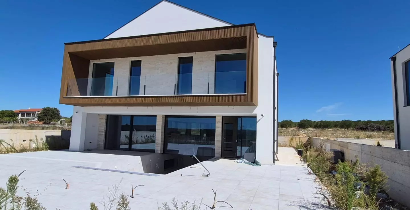 3-bedroom Villa In Kakma, Croatia (415 M²)