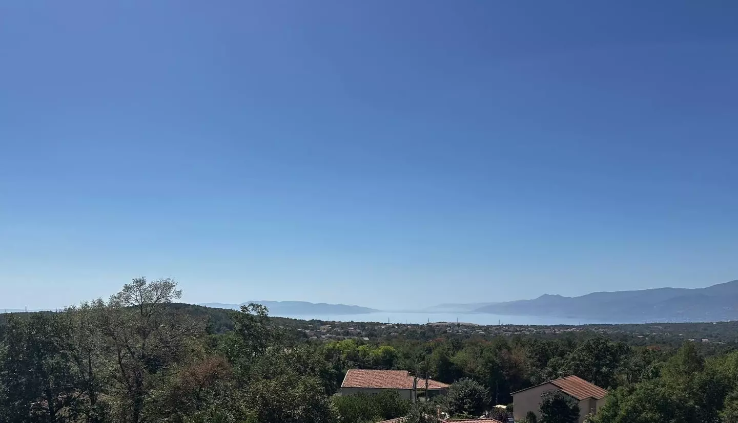 2-bedroom Apartment In Saršoni, Croatia (65 M²)