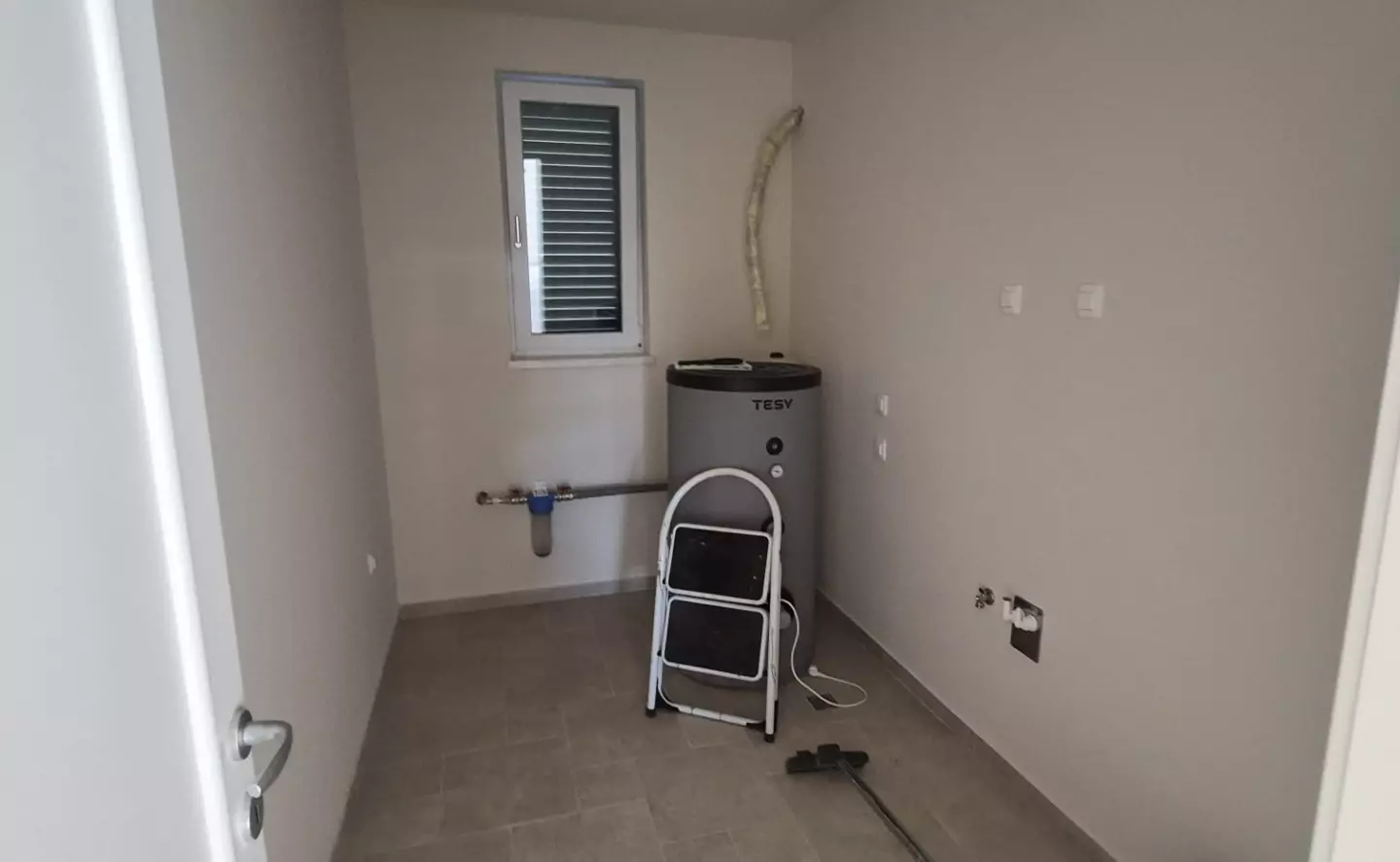 4-bedroom Villa In Zemunik Donji, Croatia (187 M²)