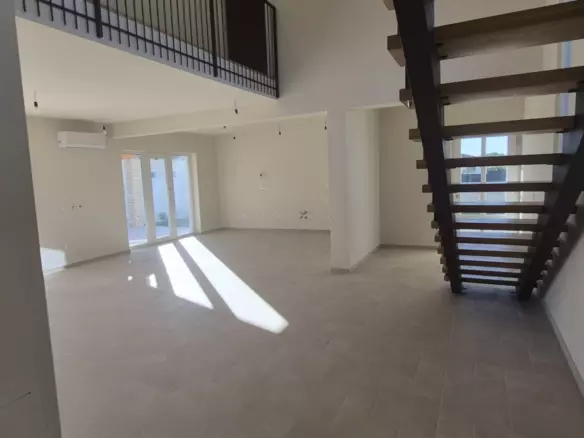 4-bedroom Villa In Zemunik Donji, Croatia (187 M²)