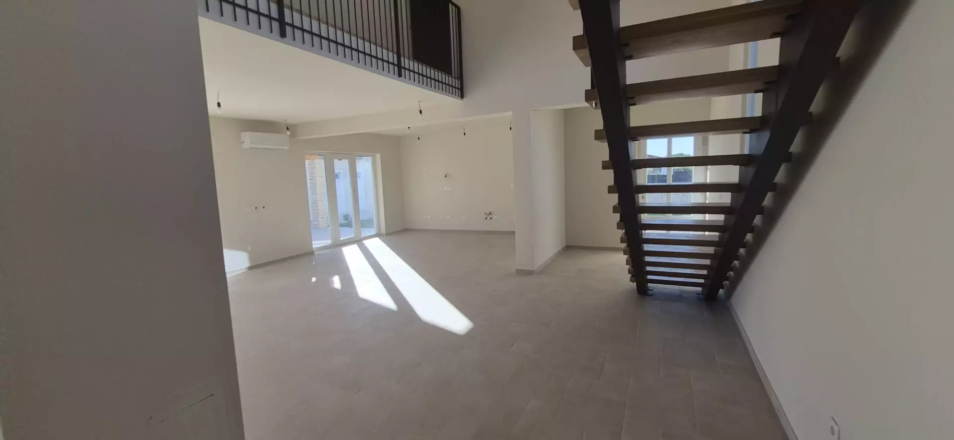 original_1790078813_whatsapp-image-2026-09-22-at-13-ca7cf4 4-bedroom Villa In Zemunik Donji, Croatia (187 M²)
