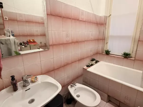 4-bedroom Apartment In Centar, Croatia (95 M²)
