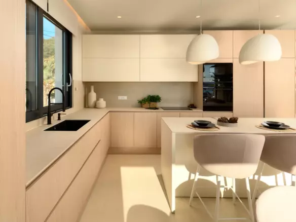 4-bedroom Villa In Čiovo, Croatia (351 M²)