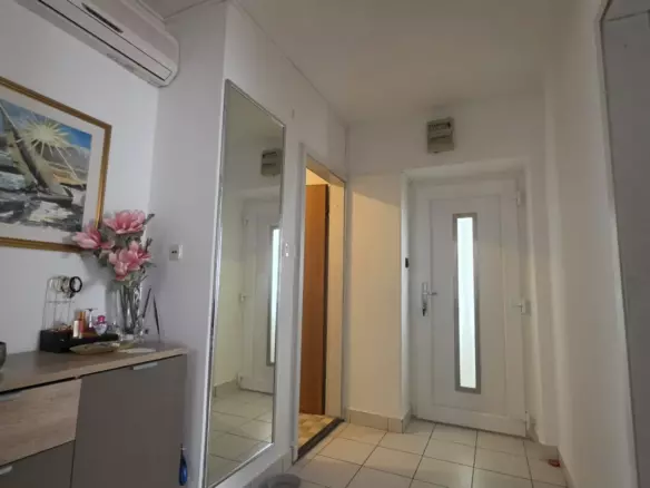 2-bedroom Apartment In Baldekin, Croatia (6.163 M²)