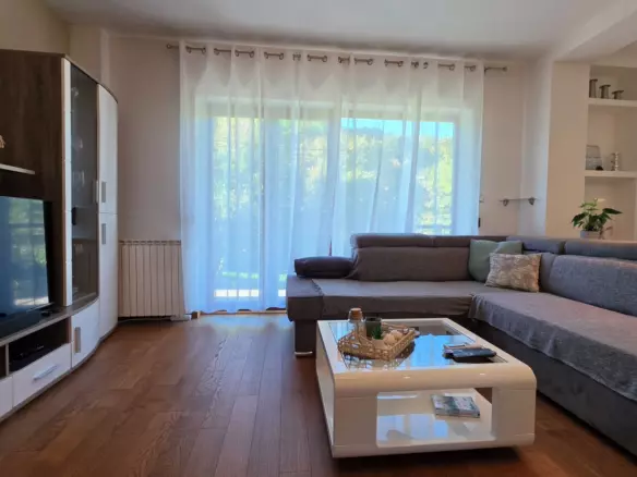 3-bedroom Apartment In Pazin, Croatia (11.865 M²)