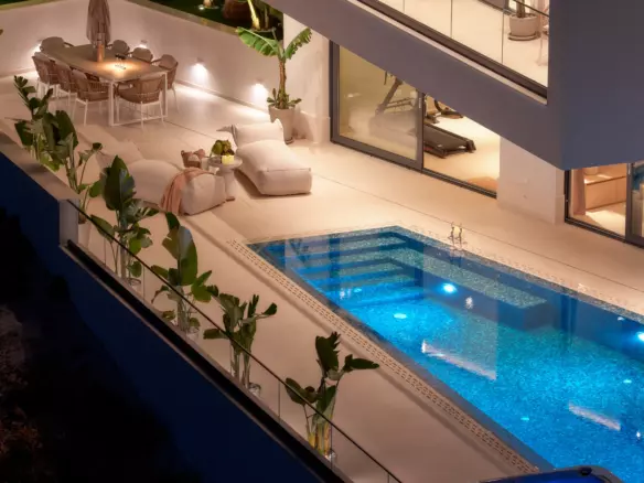 4-bedroom Villa In Čiovo, Croatia (351 M²)