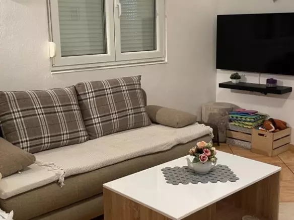 2-bedroom Apartment In Sveti Filip I Jakov, Croatia (78 M²)