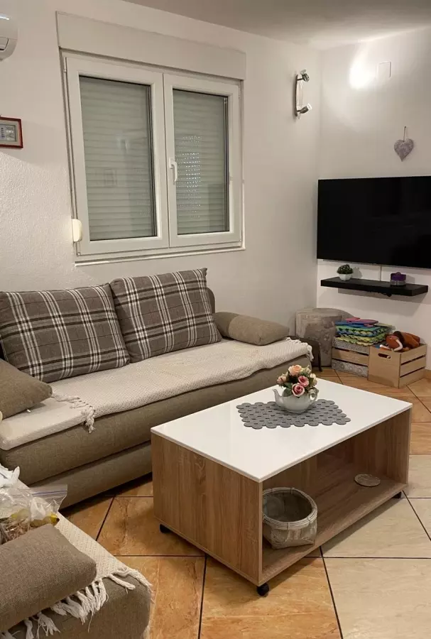 2-bedroom Apartment In Sveti Filip I Jakov, Croatia (78 M²)