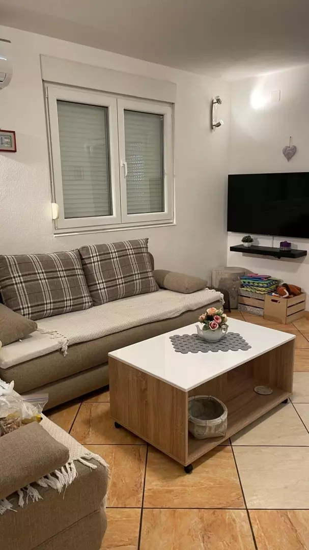2-bedroom Apartment In Sveti Filip I Jakov, Croatia (78 M²)