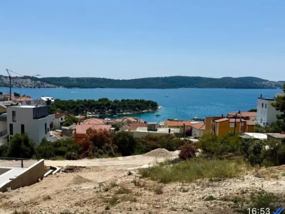 2-bedroom Apartment In Čiovo, Croatia (6.516 M²)