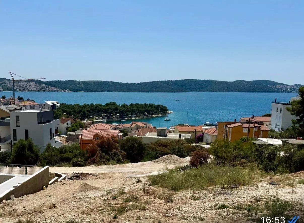 2-bedroom Apartment In Čiovo, Croatia (6.639 M²)
