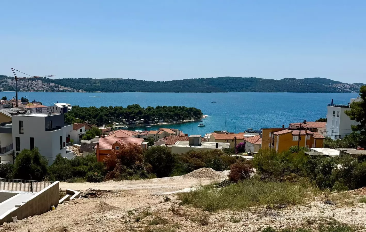 2-bedroom Apartment In Čiovo, Croatia (8.393 M²)
