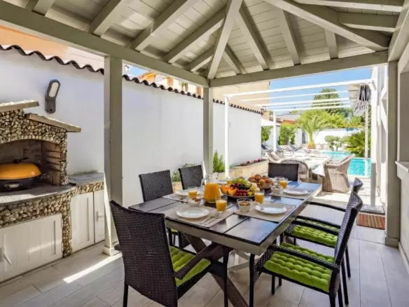 4-bedroom Detached House In Štinjan, Croatia (160 M²)