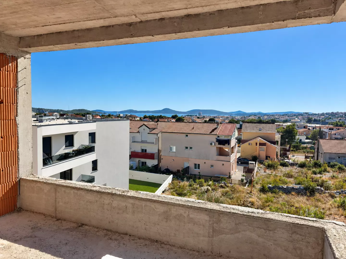 2-bedroom Apartment In Vodice, Croatia (99 M²)