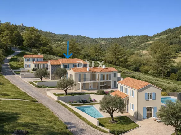 Land In Pićan, Croatia (530 M²)
