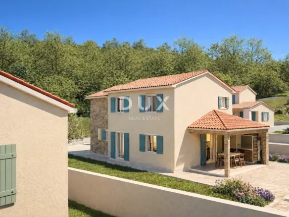 Land In Pićan, Croatia (530 M²)