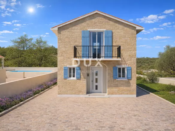Land In Pićan, Croatia (530 M²)
