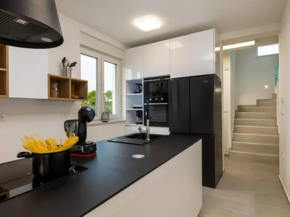 3-bedroom Detached House In Svetvinčenat, Croatia (131 M²)