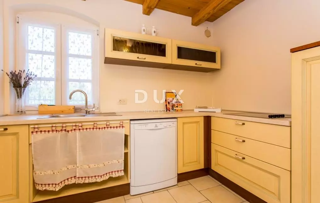 4-bedroom Detached House In Dobrinj, Croatia (205 M²)
