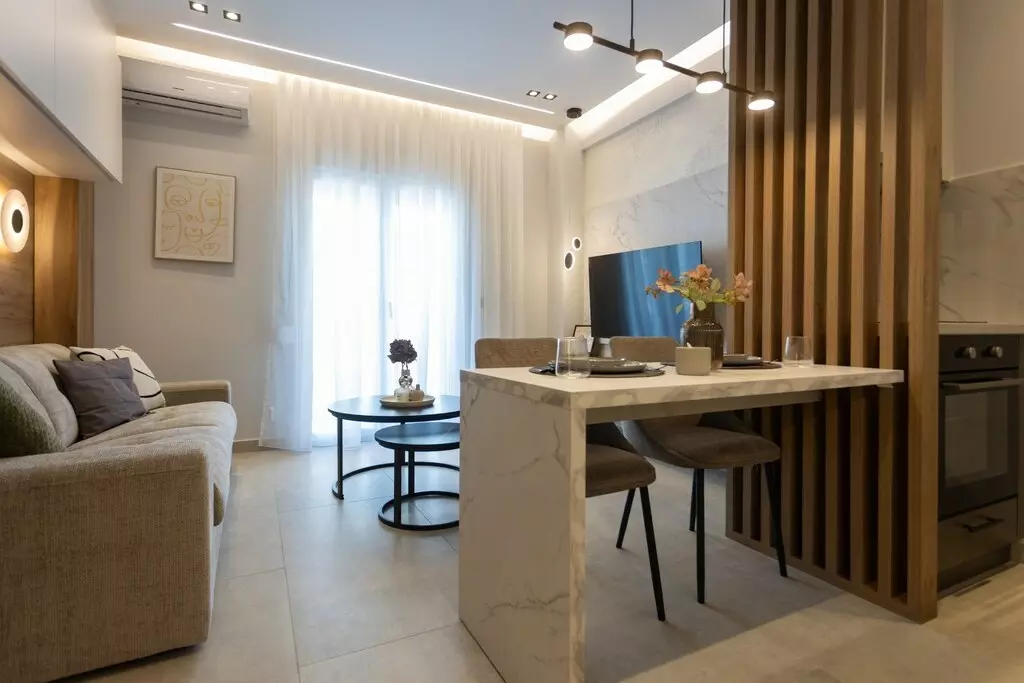 Flat In Ano Poli, Greece (28 M²)