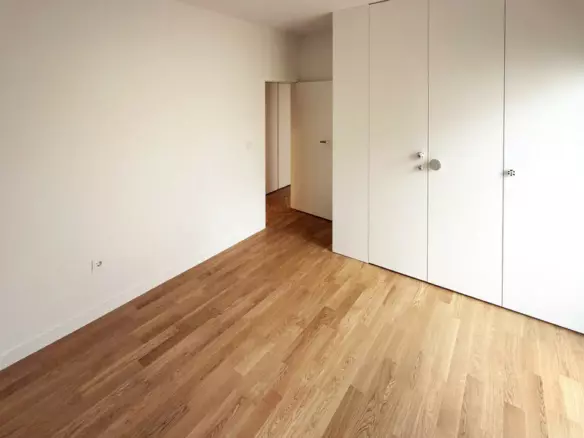 2-bedroom Flat In Palaio Faliro, Greece (95 M²)