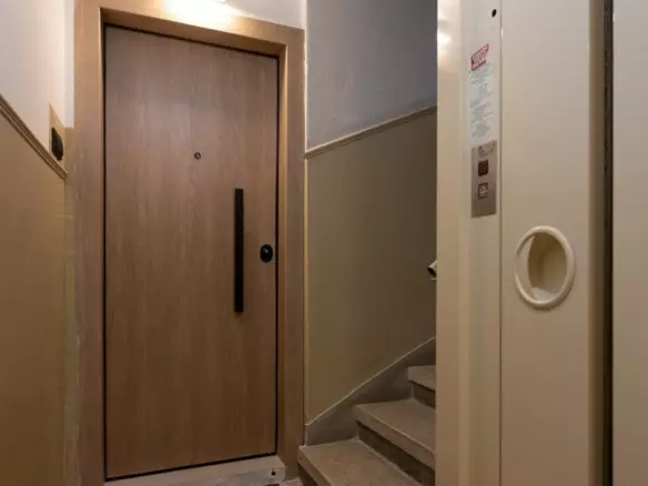 Flat In Ano Poli, Greece (27 M²)