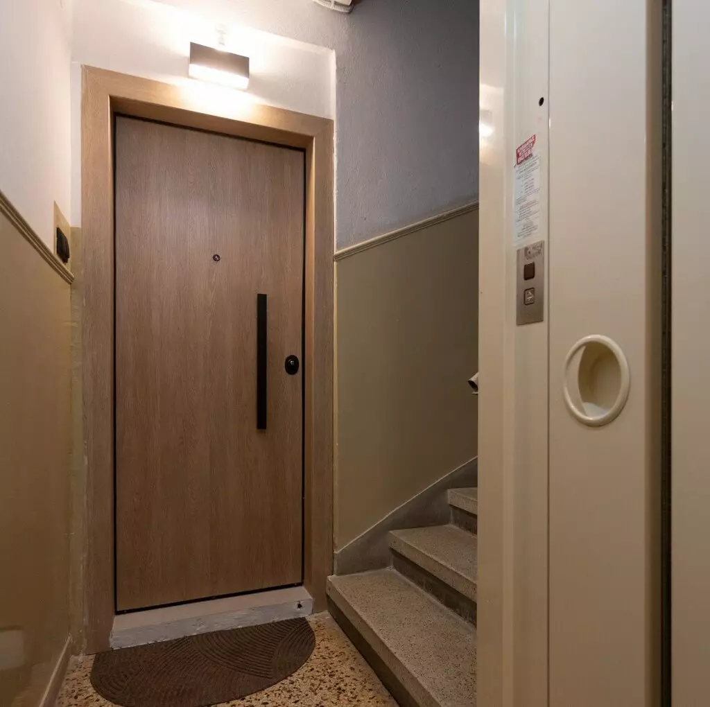 Flat In Ano Poli, Greece (27 M²)