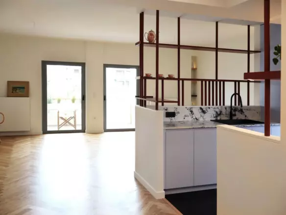 2-bedroom Flat In Palaio Faliro, Greece (95 M²)
