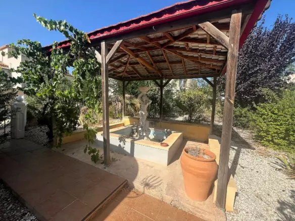3-bedroom Detached Villa In Castalla, Spain (100 M²)