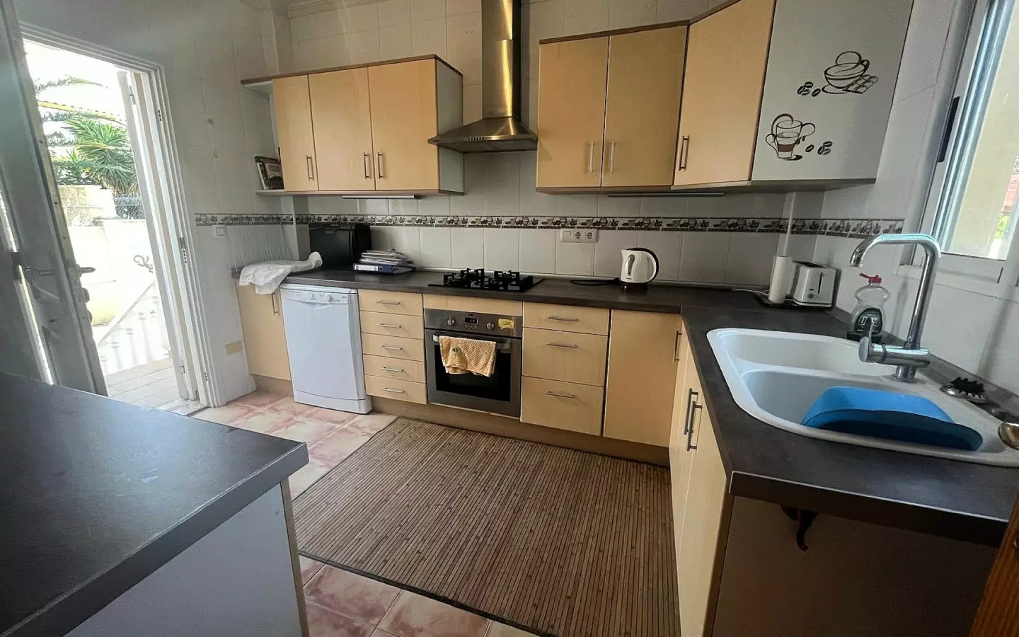 3-bedroom Detached Villa In Castalla, Spain (100 M²)