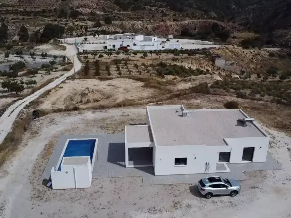 4-bedroom Detached Villa In Macisvenda, Spain (177 M²)