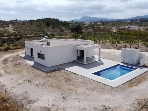 4-bedroom Detached Villa In Macisvenda, Spain (177 M²)