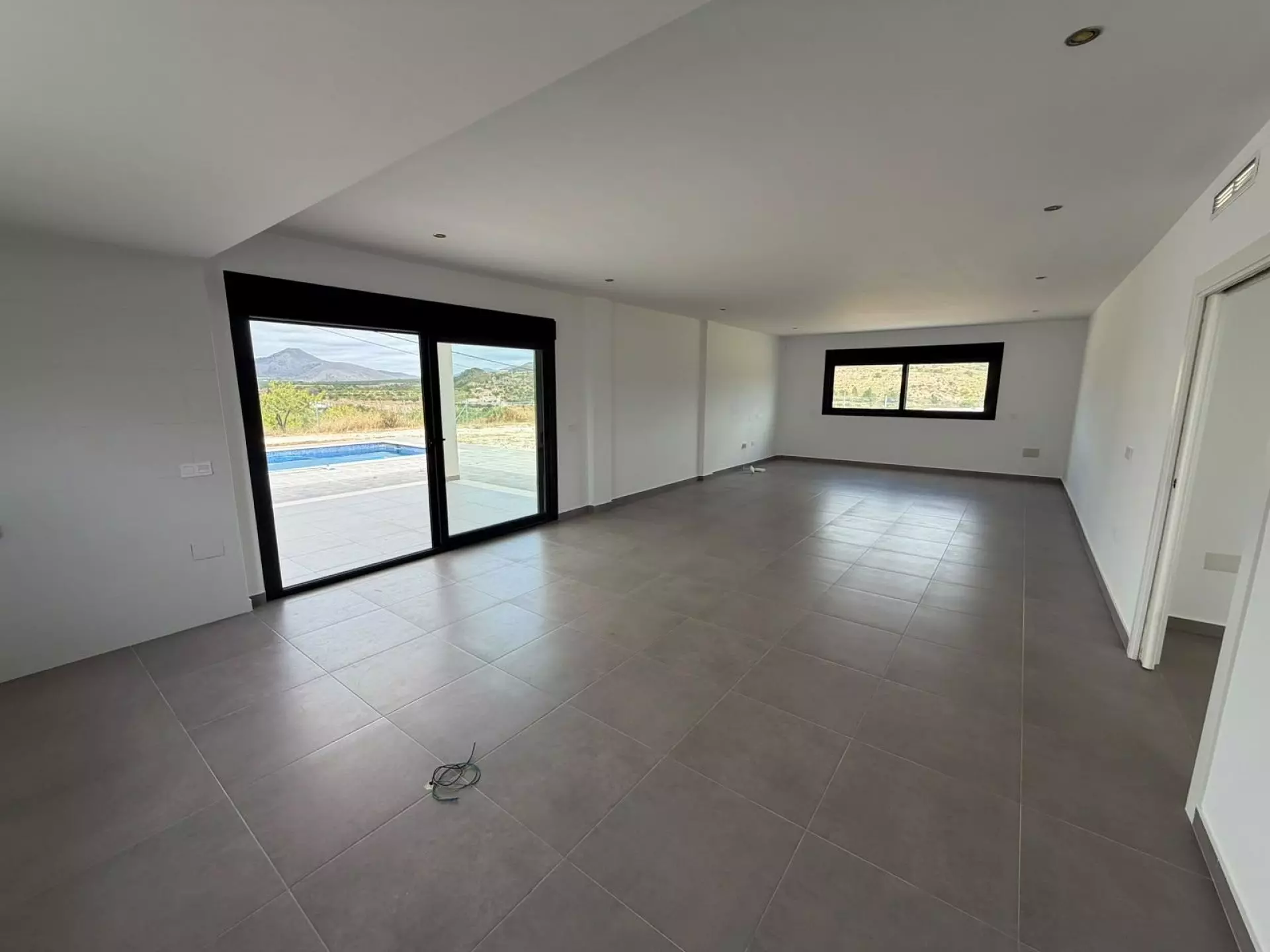 4-bedroom Detached Villa In Macisvenda, Spain (177 M²)