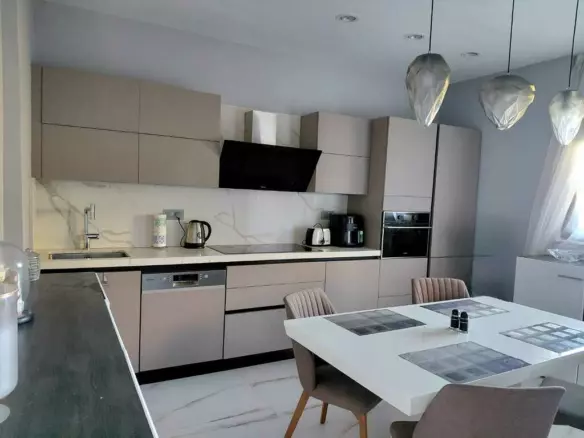 2-bedroom Flat In Loutraki-perachora, Greece (83 M²)
