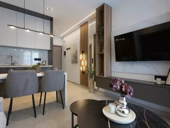 Flat In Ano Poli, Greece (27 M²)