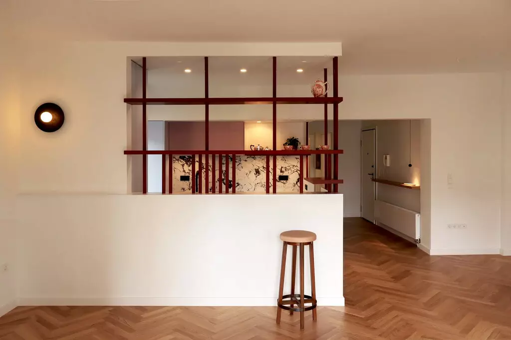 2-bedroom Flat In Palaio Faliro, Greece (95 M²)