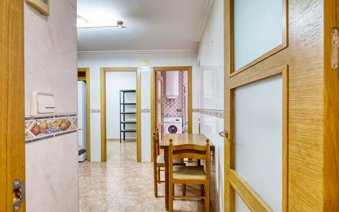 3-bedroom Flat In Elche, Spain (81 M²)