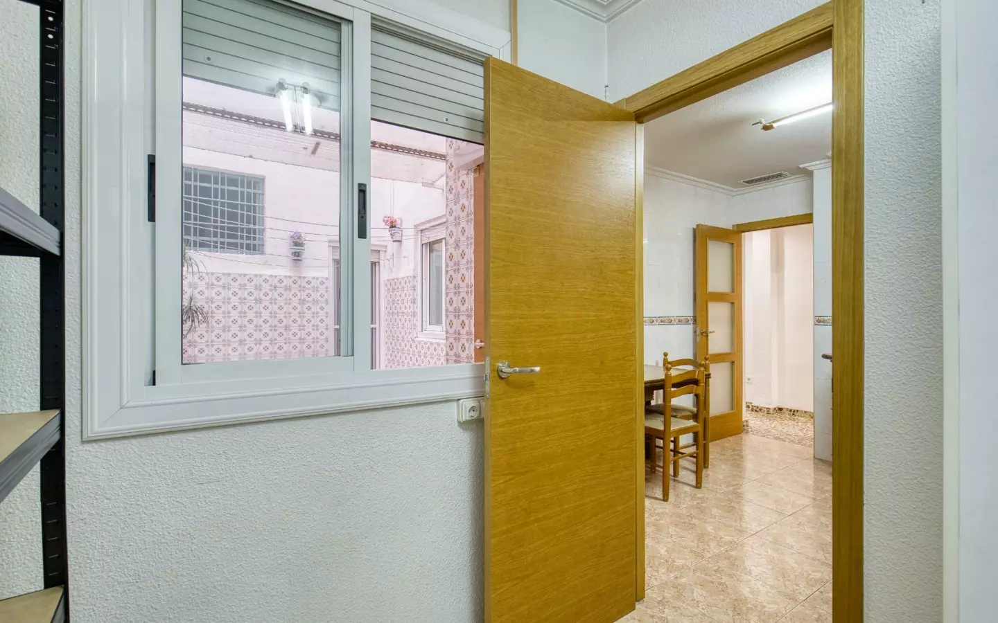 3-bedroom Flat In Elche, Spain (81 M²)