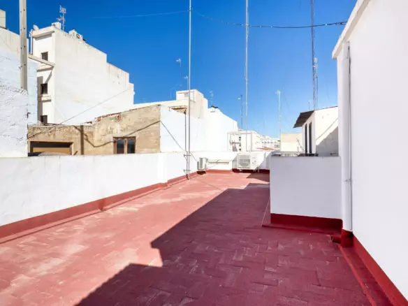 3-bedroom Flat In Elche, Spain (81 M²)