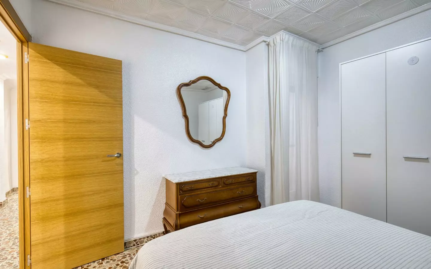 3-bedroom Flat In Elche, Spain (81 M²)